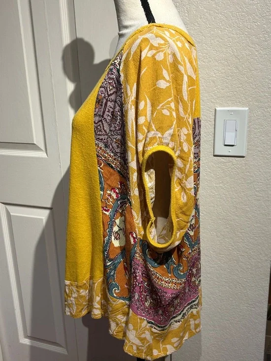 Umgee USA Goldenrod Mixed Print Tunic - Picture 5 of 9